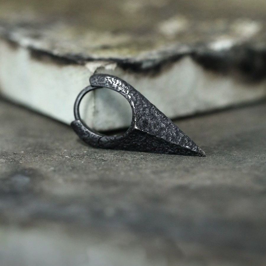 'Discipline' Geometric Hoop Earrings for Men, Original Niche Design, Retro Dark Style Plain Hoops
