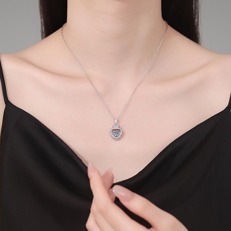 Moissanite Heart Crown Necklace 1ct Sparkle Chain Daily Wear