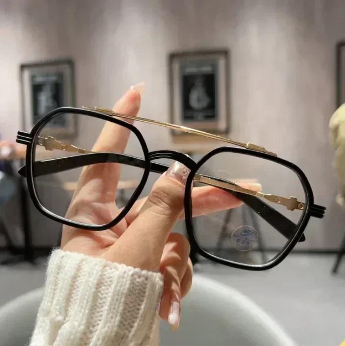 2025 Blue Light Blocking Fashion High-end Glasses Men Optical Clear Glasses Black Square Frame Eyeglasses Anti-radiation