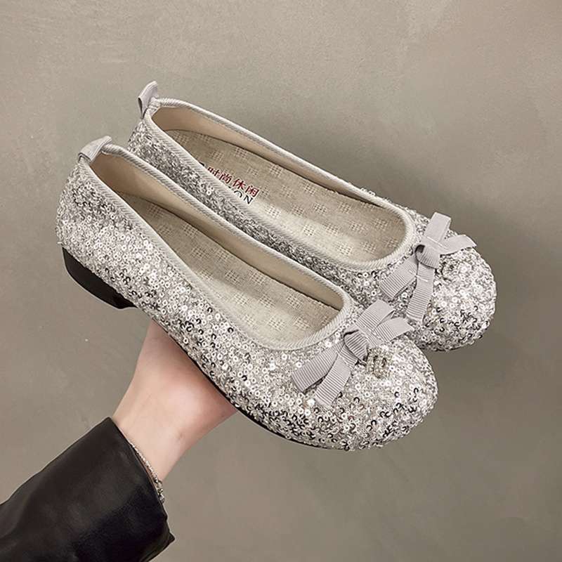 

2025 новые туфли-лодочки на плоской подошве с пайетками, модные универсальные французские с мелким вырезом, Doudou на одной педали, с бантом, старые северные туфли 41