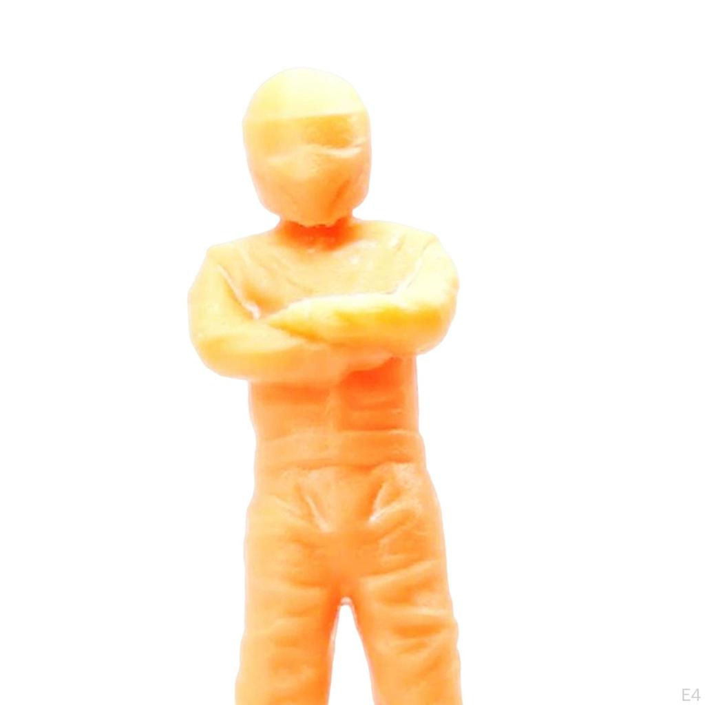 1/64 Painter Figures Painted Tiny People Toys Resin Figurines Miniature Scene