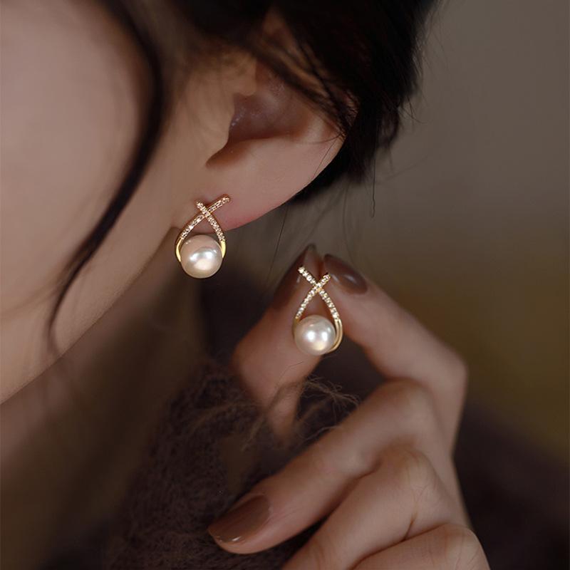 Earstuds, Feminine Temperament, Niche, Versatile, Simple, Exquisite Earrings, High-end, Fashionable Earrings, Earrings, Pendants