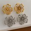 Elegant Retro Metal Flower Studs Earrings Hypoallergenically Alloy Lightweight Comfort Jewelry Accessories Gift