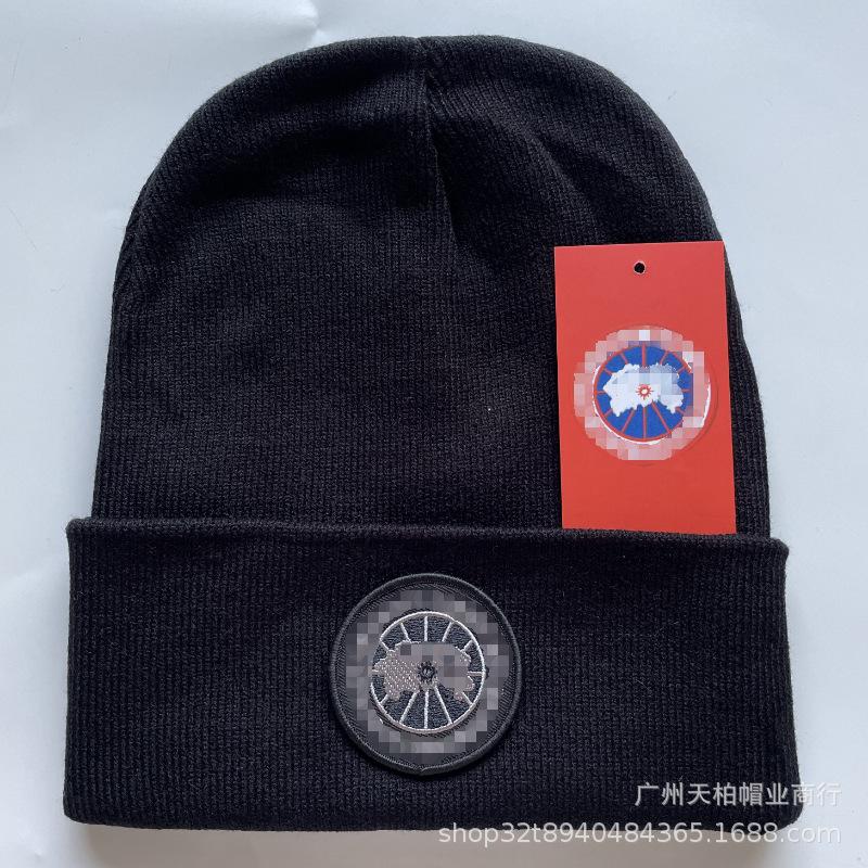 Fashion Trend Thick Knit Hat With Windproof Design For Men Women Outdoor Use