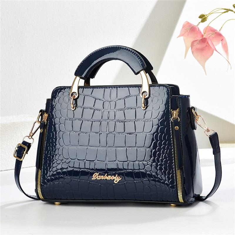 New Stylish Croc Texture Small Square Ladies Bag, Versatile Hand Held Multiway Shoulder Crossbody Bag For Daily Outfits