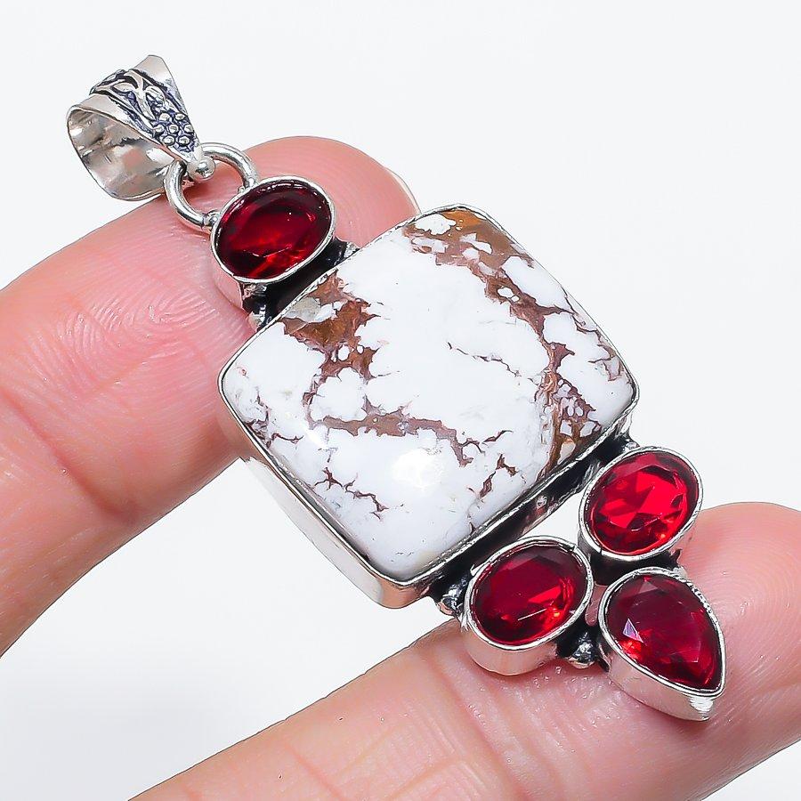 

Натуральный дикий конь, гранат 925 стерлинговое серебро ювелирная подвеска 2,29 J0k32