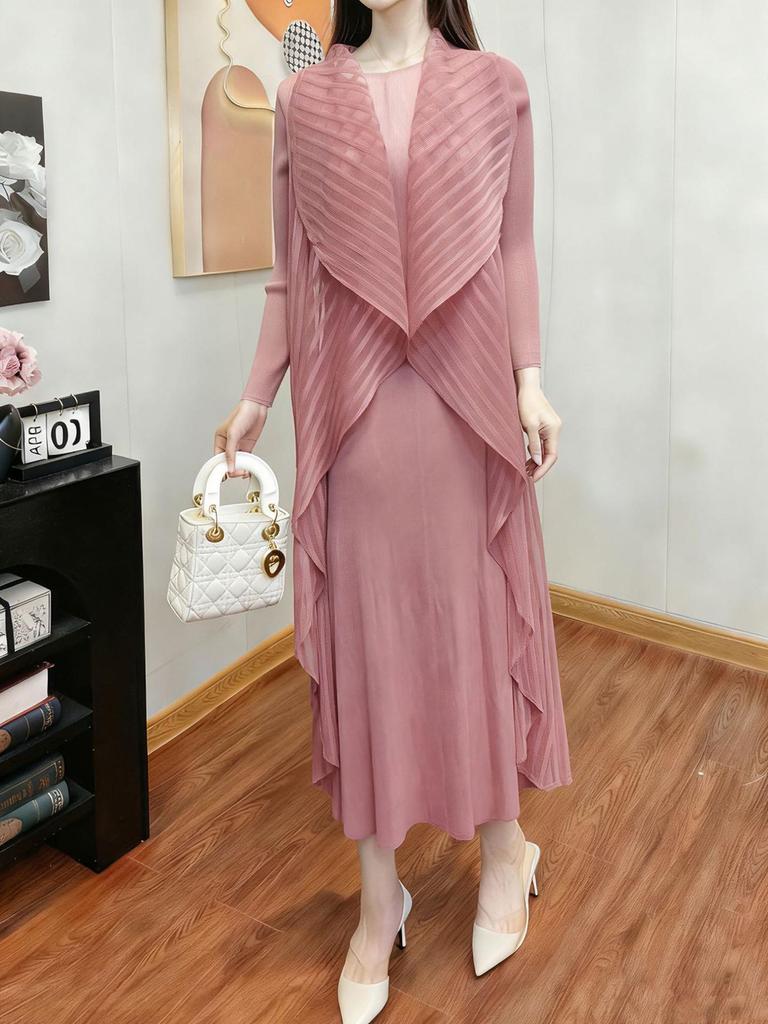 Plus Size Women's High-Quality Textured Two-Piece Look Loose Slimming Solid Color Miyake Long Sleeve Dress