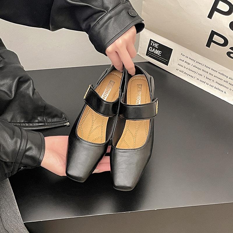 French evening breeze comfortable Mary Jane single shoes women's 2025 spring new shallow mouth word with soft sole small leather shoes tide