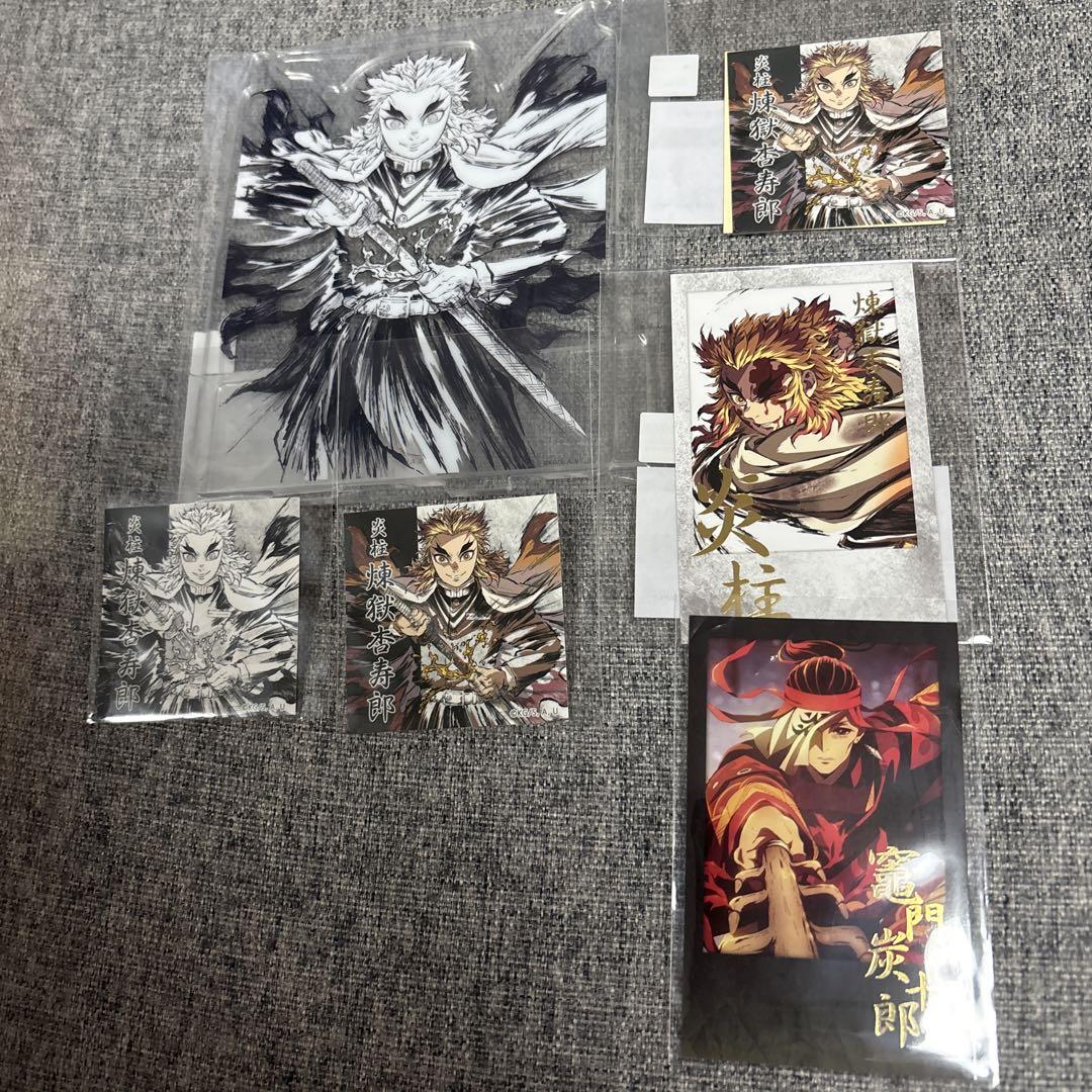 

[USED] Demon Slayer: Kimetsu no Yaiba Interlude Artbook Original Illustration: Kyojuro Rengoku Acrylic Stand, Instax-Style Bromide