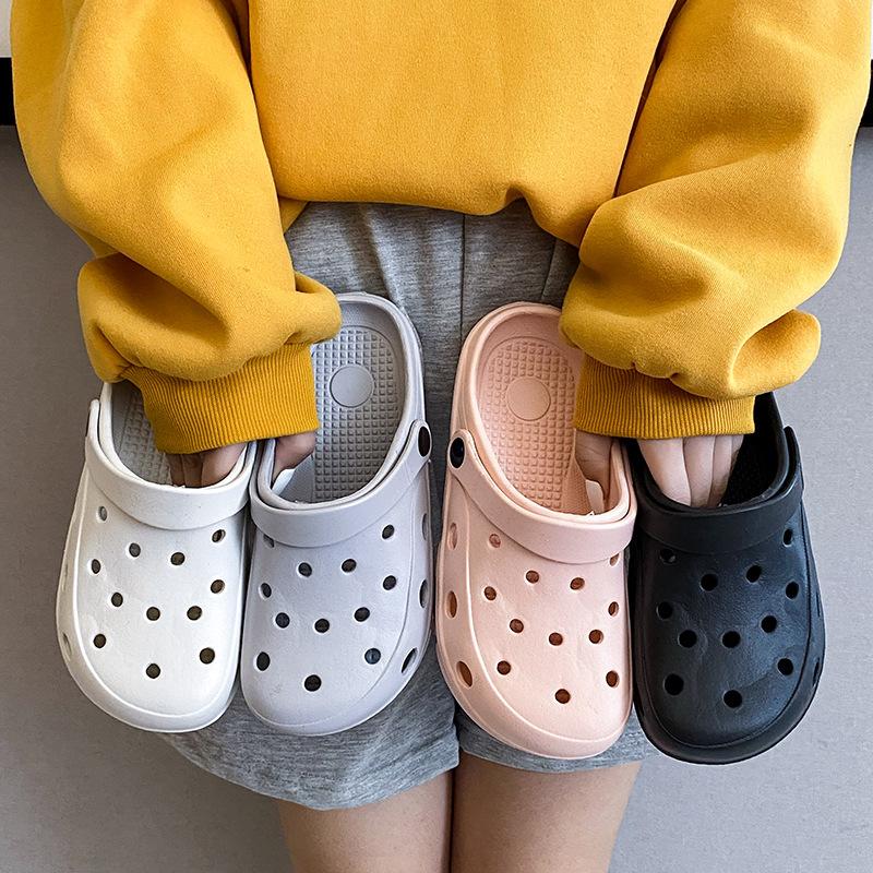 Hole shoes women's outer wear summer thick-soled bag head breathable couple sandals non-slip operating room sandals men