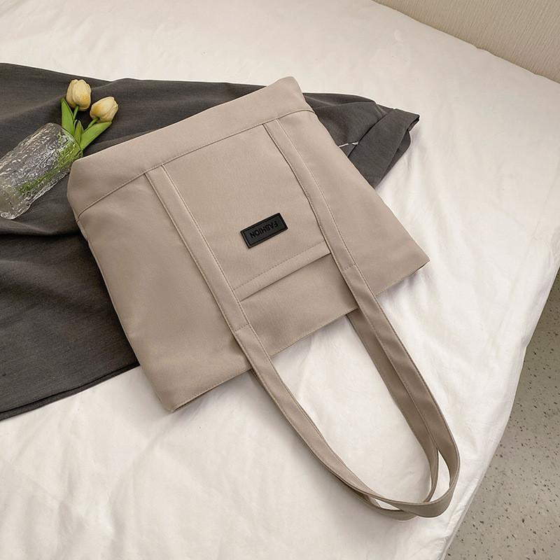 Stylish Large Capacity Canvas Tote Bag For Women Soft And Trendy Streetwear Bag