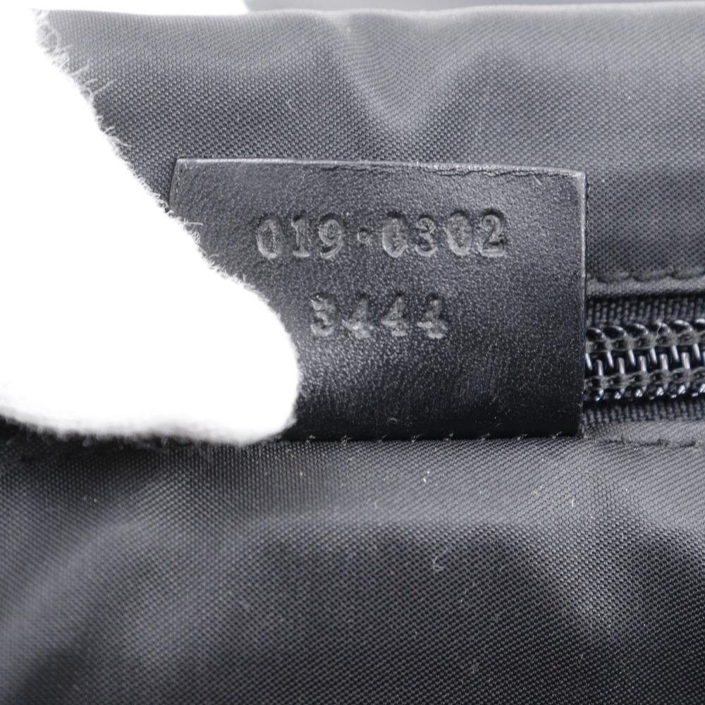 Gucci Rucksack Rucksack Tagesrucksack 019.0302 schwarz Nylon-Canvas Unisex Gebraucht