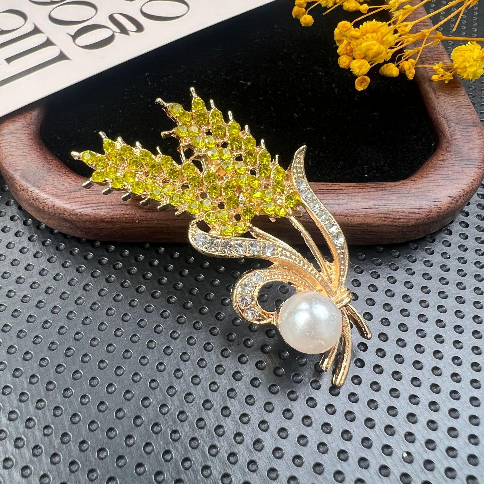 

Ретро-модная высококачественная брошь-булавка из хрусталя и бриллиантов - стильный аксессуар для одежды из сплава BZ059