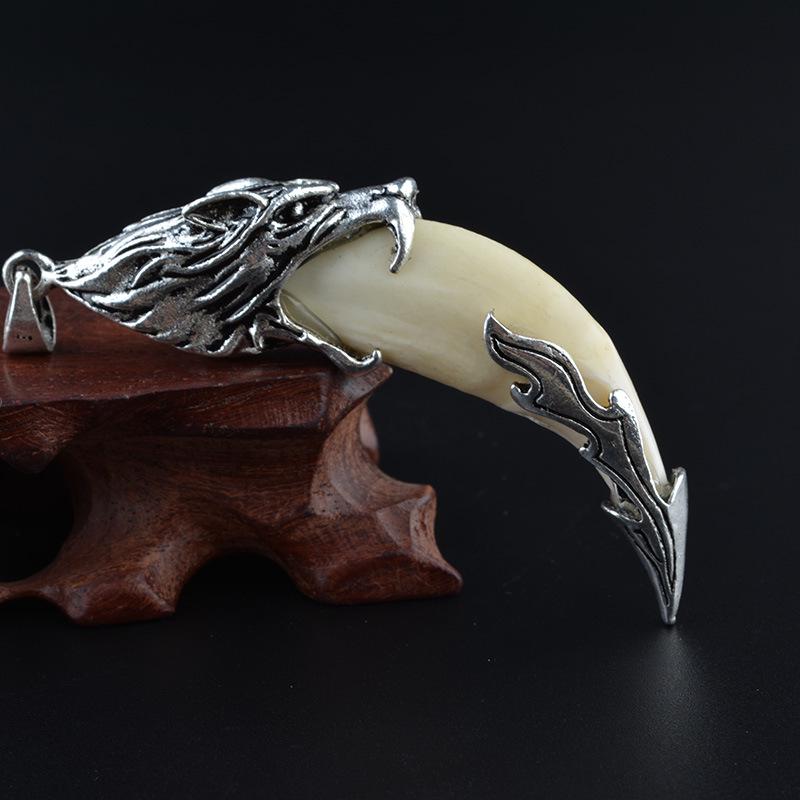 Sterling Silver Wolf Tooth Pendant Necklace: Real Wolf Dog Tooth Tip, Men's & Women's Retro Tibetan Silver Long Necklace.