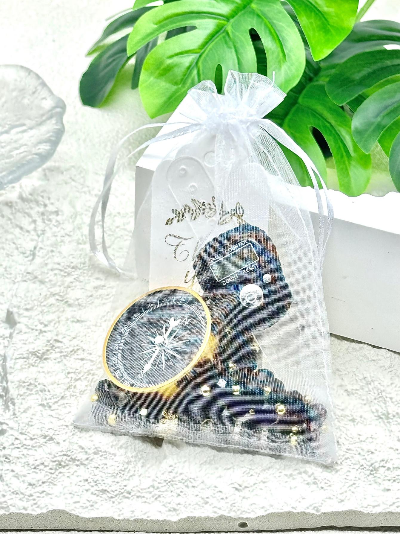 

Muslim Mini Rhinestone Finger Counter 10×33 Handmade Glass Bracelet Gift Bag Set чорний