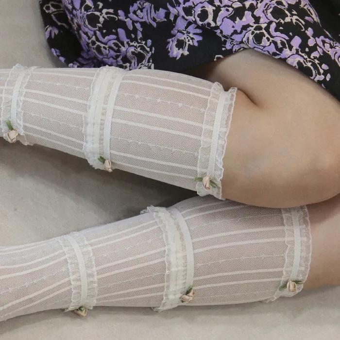 Mini Flower Half Stockings (Beige)