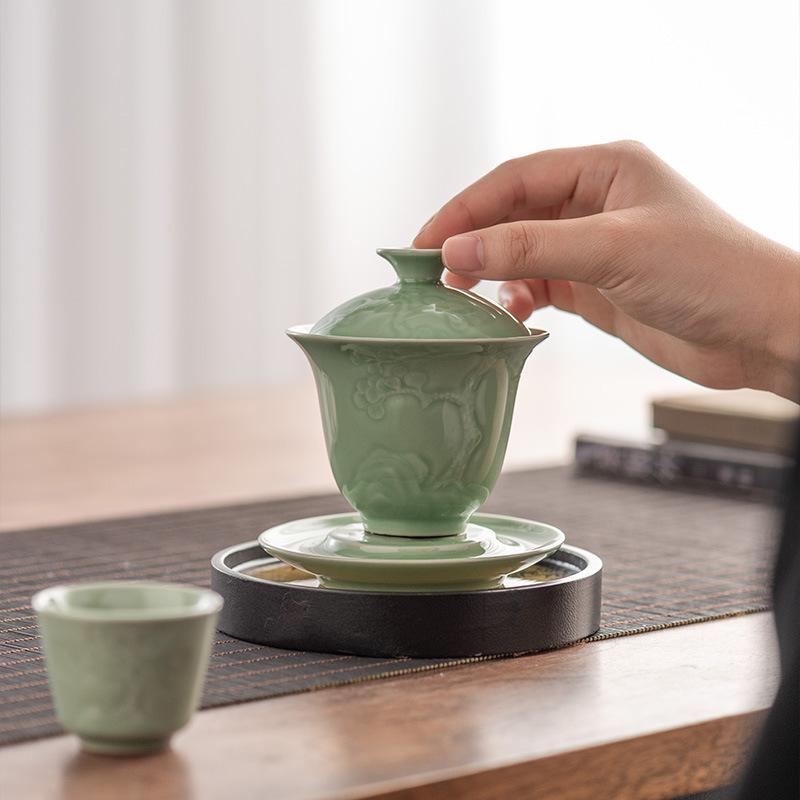Celadon Yunsong Sancai Gaiwan Kung Fu Tea Set Handmade Embossed Household Ceramic Tea Cup Tea Bowl Boutique