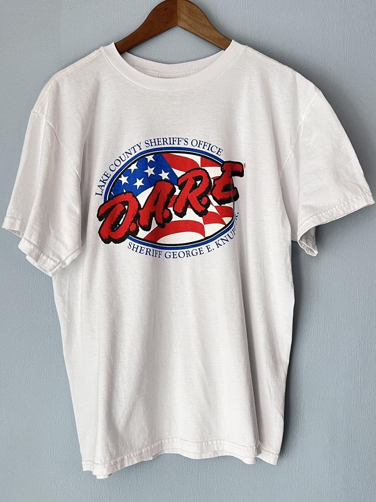 VTG DARE Shirt lake county Sheriff George e Knupp Jr White BEST tag Size L