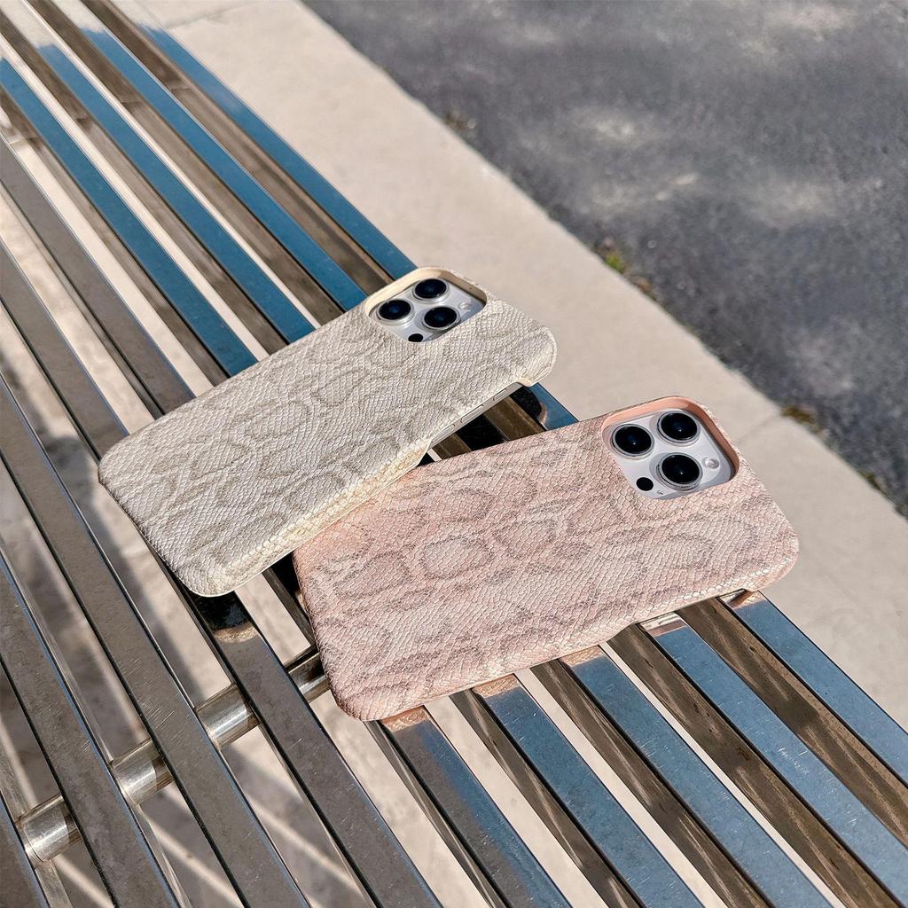 Luxuriöse stoßfeste Hülle mit Schlangenhaut-Textur für iPhone 17 Pro Max & Apple 16