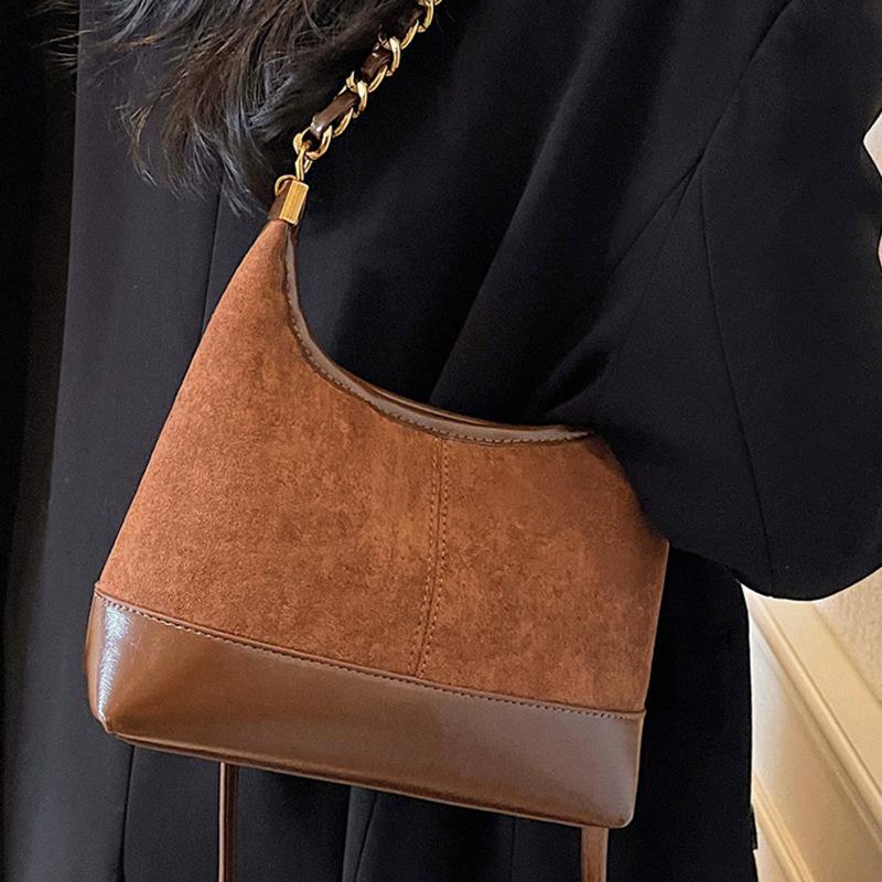 Retro casual underarm dumpling bag new simple shoulder bag chain high value women's fashion messenger bag