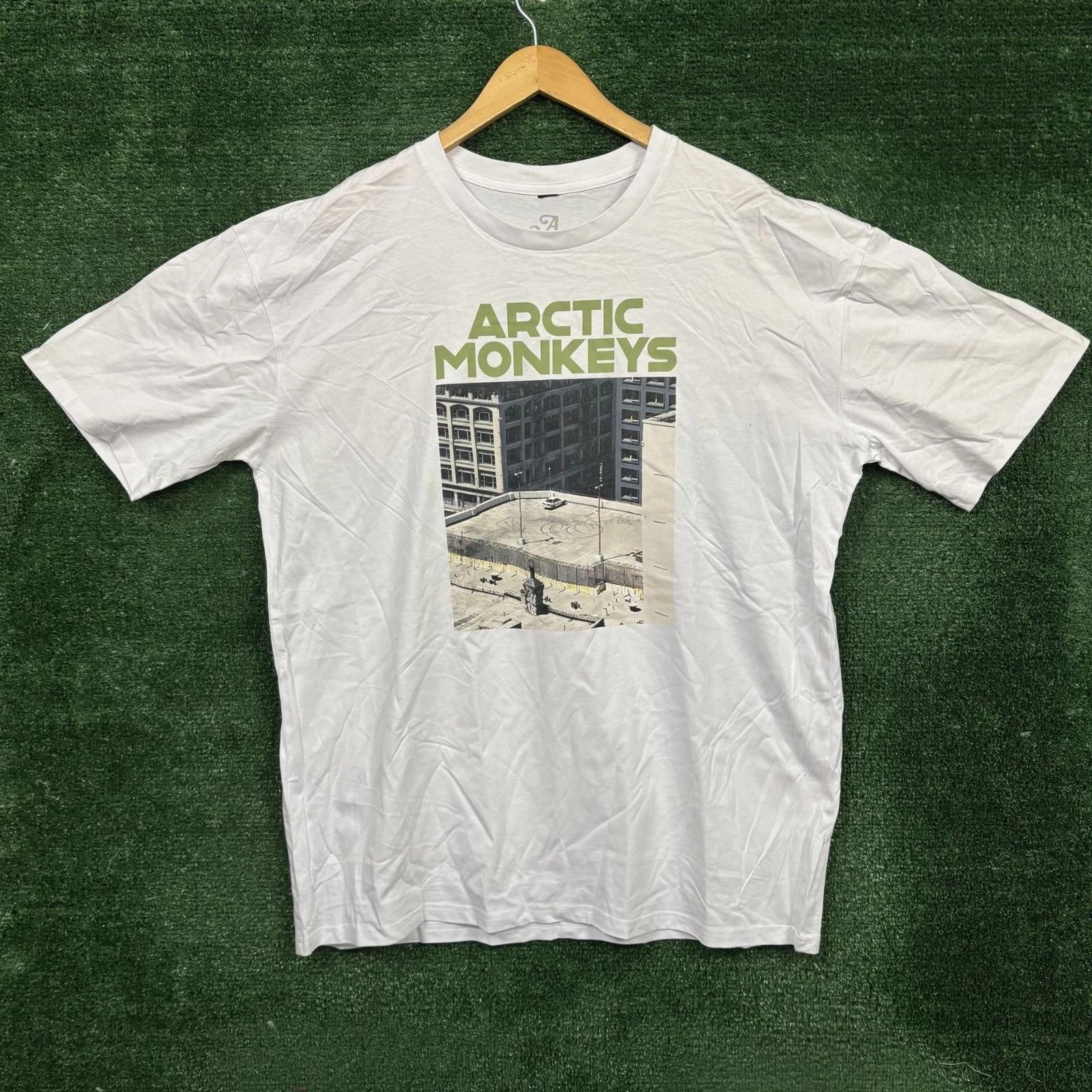 Arctic Monkeys The Car Photo Album Graphic T-shirt size 2XL 3XL