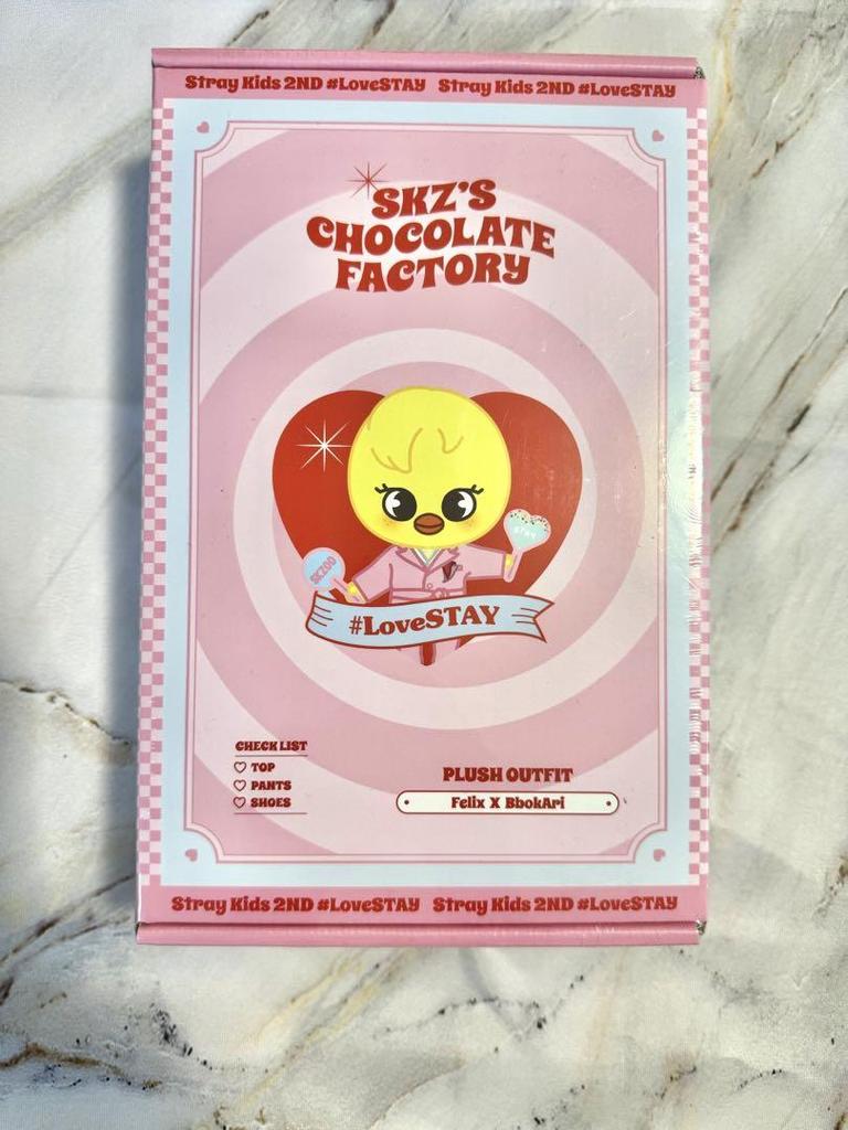 [USED] Pogari clothes chocolateFactory Felix skzoo