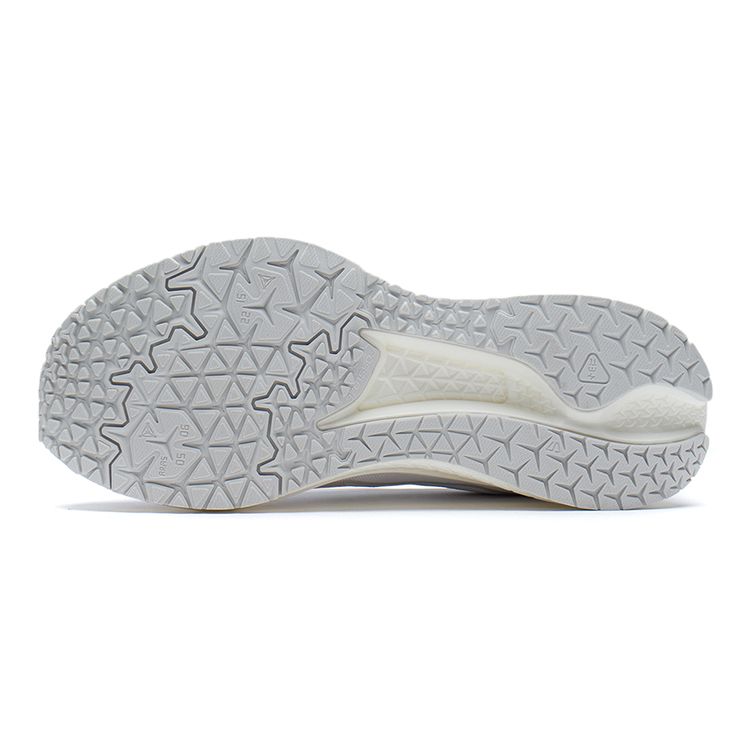 LiNing Red Rabbit 5 Non-Slip Shock Absorbing Wear-Resistant Breathable Lightweight Low-Top Running Shoes Kids Running Shoes White Gray YKFS026-7