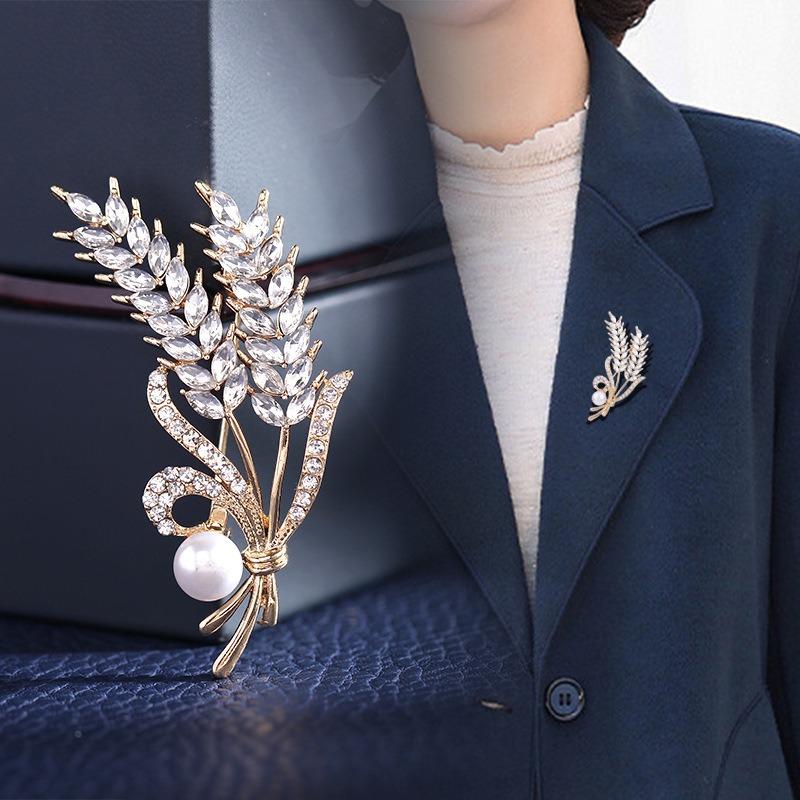 Coat Brooch Women's High-end Exquisite Luxury Korean Accessories Suit Pin Anti-light Corsage New