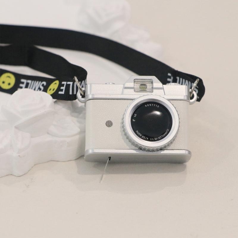 Smiling Face Camera Keychain With LED Light And Sound Effect Detail Creative Hanging Pendant For Parties Gifts