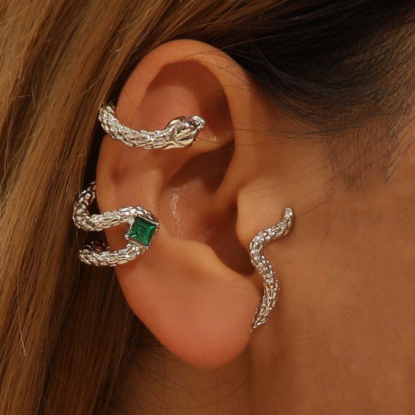 1Pcs Hiphop Punk Snake Shaped Ear Cuff Earring for Women Exaggerated Silver Color Animal Ear Clip Earrings Jewelry Accessories