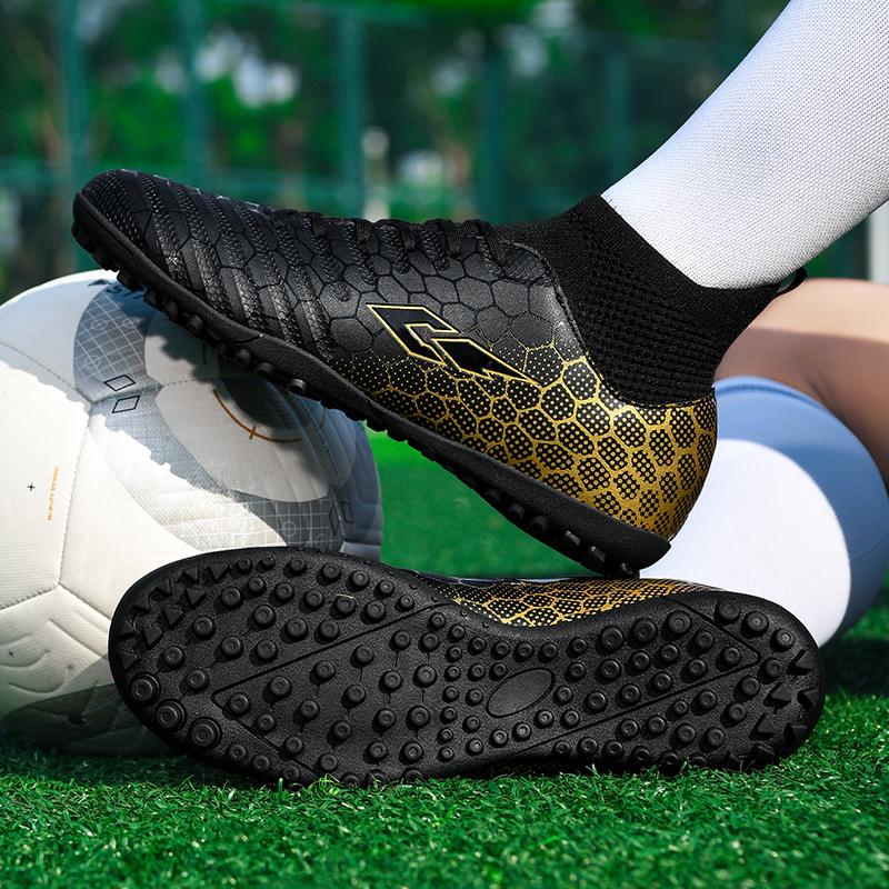 Unisex High Top Elastic Sock Mouth Soccer Shoes Outdoor Nail Sports Soccer Boots Large Size Youth Sports Kids Soccer Boots