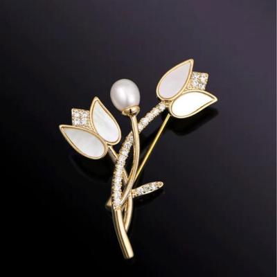 1Pc Delicate Tulips Brooch for Women Exquisite Flower Plant Pins Brooches Jewelry Trendy Accessories Party Gift