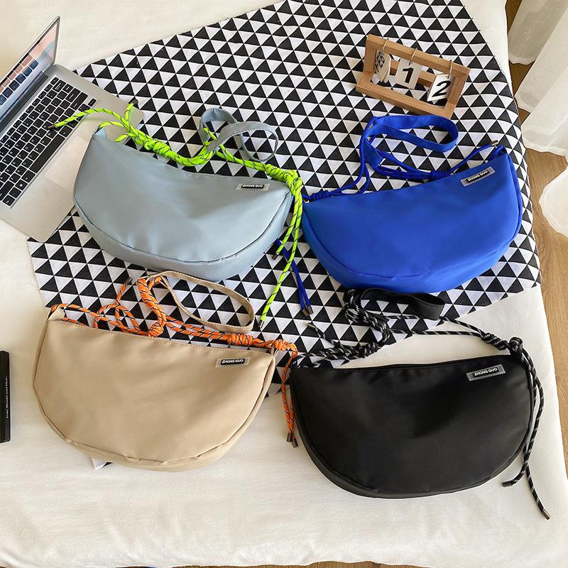 Casual Versatile Nylon Cloth Small Bag 2025 New Simple Large-capacity Messenger Bag Fashionable One-shoulder Dumpling Bag Women