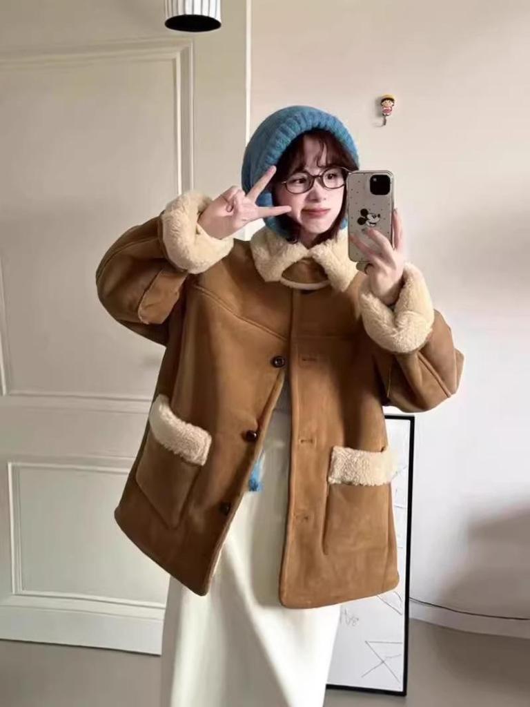 Reversible Women's Eco-Friendly Faux Fur Lambswool Winter Coat
