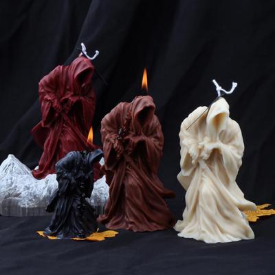 1pc Halloween Draw The Knife Death Silicone Candle Mold DIY Handmade Aromatherapy Gothic Terror Skull Candle Plaster Soy Wax Soap