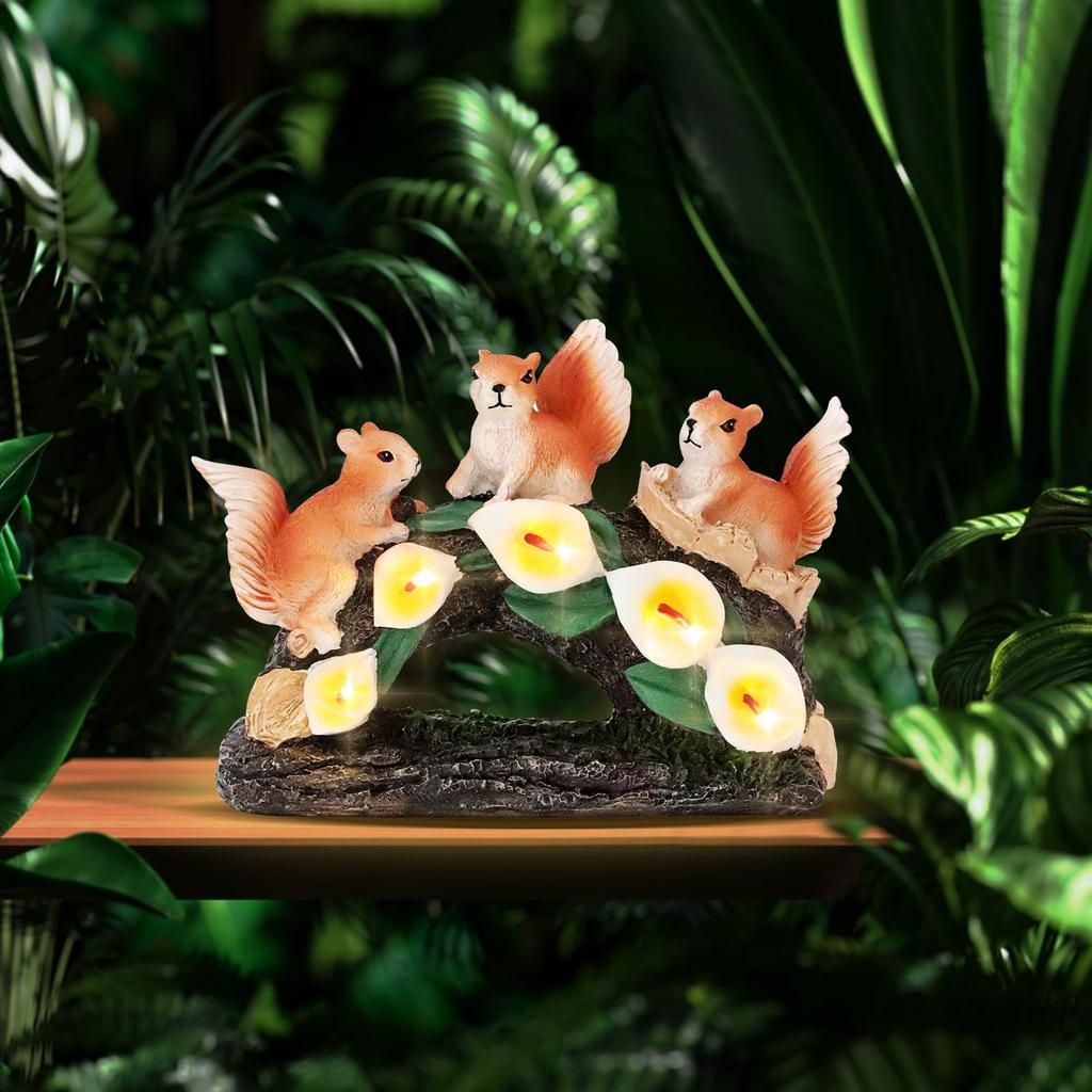 YUETJIN Solar Garden Squirrel Statues Outdoor Figurines Lights Garden Decor