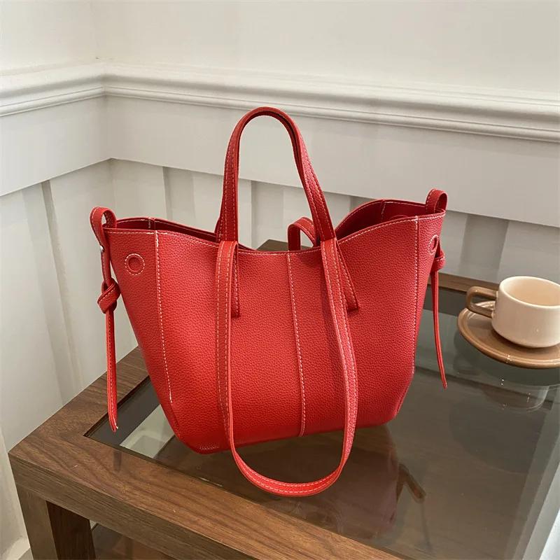 

Stylish Casual Tote Bag, Large Capacity PU Leather Handbag Women Wing Bag, Fashionable Woman Bags, Commuting Shoulder Armpit Bag