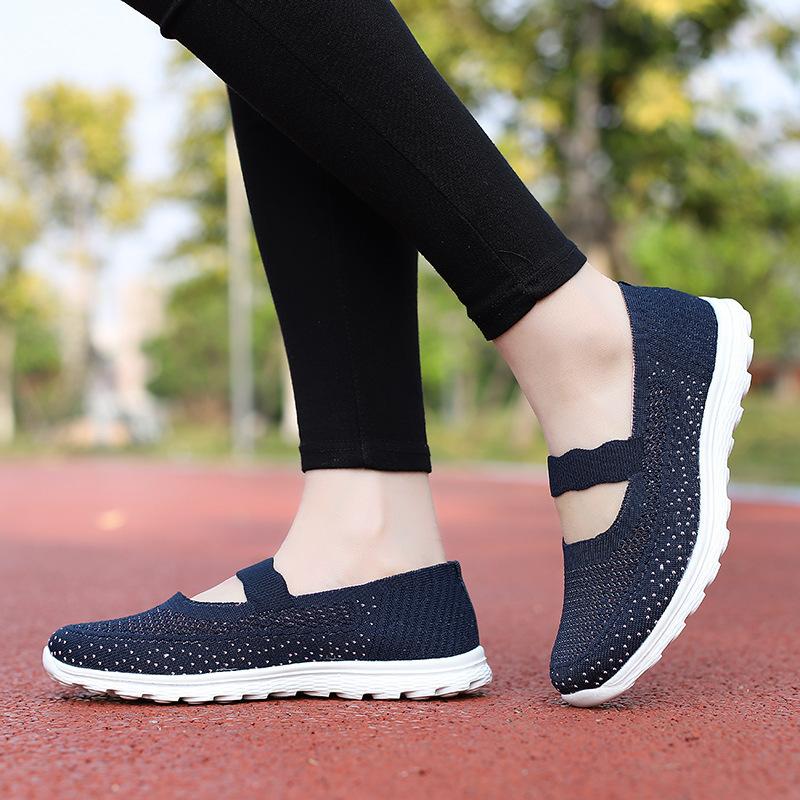 New Mesh Breathable Non-slip Elderly Shoes Soft-soled Mother Shoes Casual Outdoor Walking Fly-woven Sports Women's Shoes