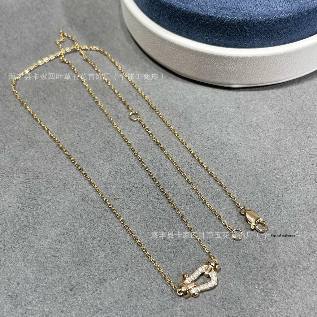 18K Rose Gold Horsebit Necklace with Diamond Inlay for Women