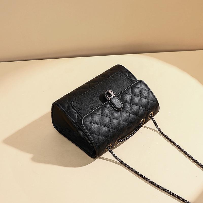 Bag New Autumn and Winter Rhombus Chain Bag Light Luxury Crossbody Bag Premium Sense Shoulder Commuter Women's Bag Luggage