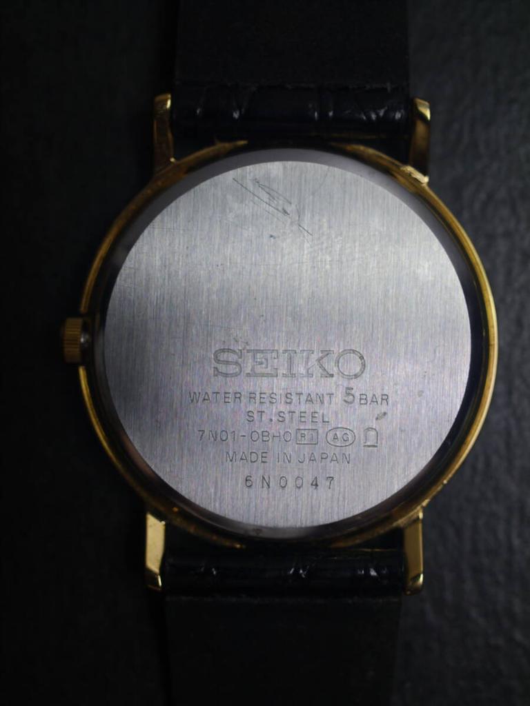 SEIKO quartz made in working condition 3-hand watch, strap, 7N01-0BH0, men's, Japan, (ae344)