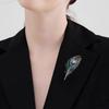 Luxury Crystal Peacock Feather Brooch Vintage Cheongsam Corsage Temperament Blazer Clothing Jewelry Accessories Wedding Badge