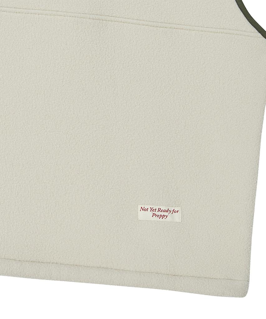 Beyond Closet [Collection Line] Retro Pop Detail Half Zip-Up Vest Ivory