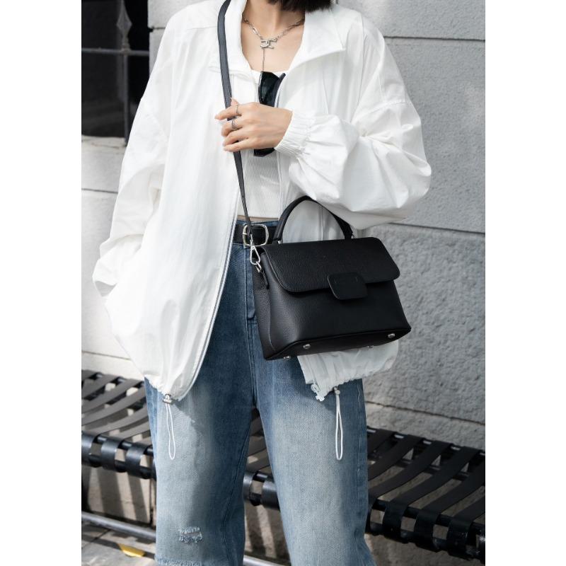 High end Genuine Leather Crossbody Bag for Women's Top Layer Cowhide Bag New Fashionable and Atmospheric One Shoulder Small Square Bag