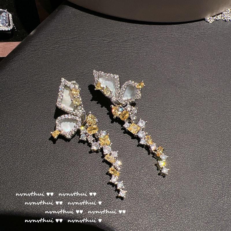 Yuji Fritillary Butterfly Gem Necklace, Rich Family Thousand Gold, Plated 18K Gold, Twilight Yellow Water Drop Butterfly Zircon Earrings