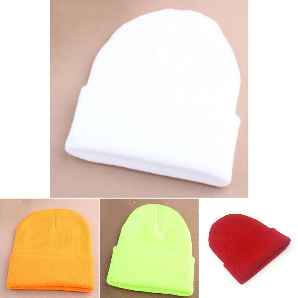 Ultra-soft Knitted Beanie Hat For Men And Women With Warm Winter Comfort