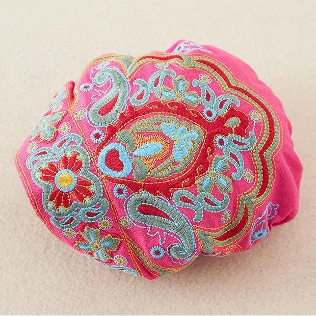 WTEMPO Women Casual Mexican Style Ethnic Vintage Embroidery Flower Black Blue Pink Red Printed Hats