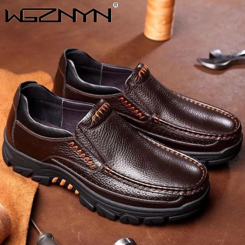 Nouvelles Chaussures Faits Main en Cuir Véritable 48 Hommes Mocassins Cuir Souple Hommes Semelle Épaisse Chaussure Décontractée Chaussures Homme Noir Marron à Enfiler