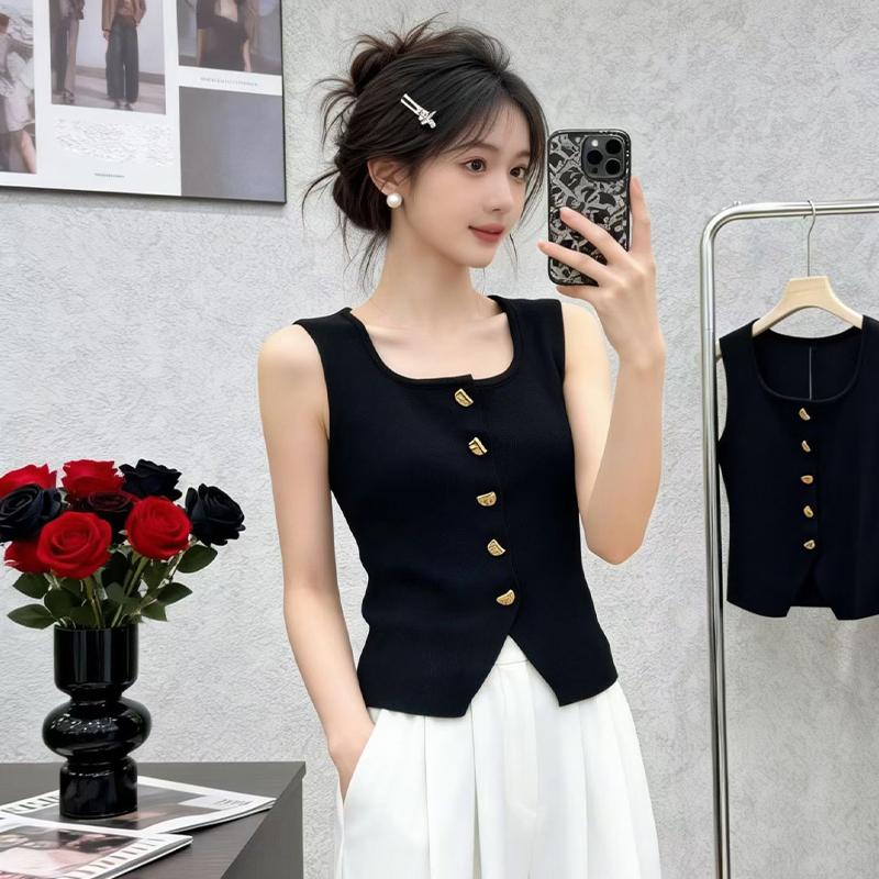 French Retro U-Neck Single-Breasted Sleeveless Slim Vest Solid Color Knitted Vest For Women