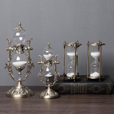 Vintage Glass and Metal Hourglass 15/30 Minutes Sand Timer for Living Room Decoration Engraved Rotating Sand Clock Stand